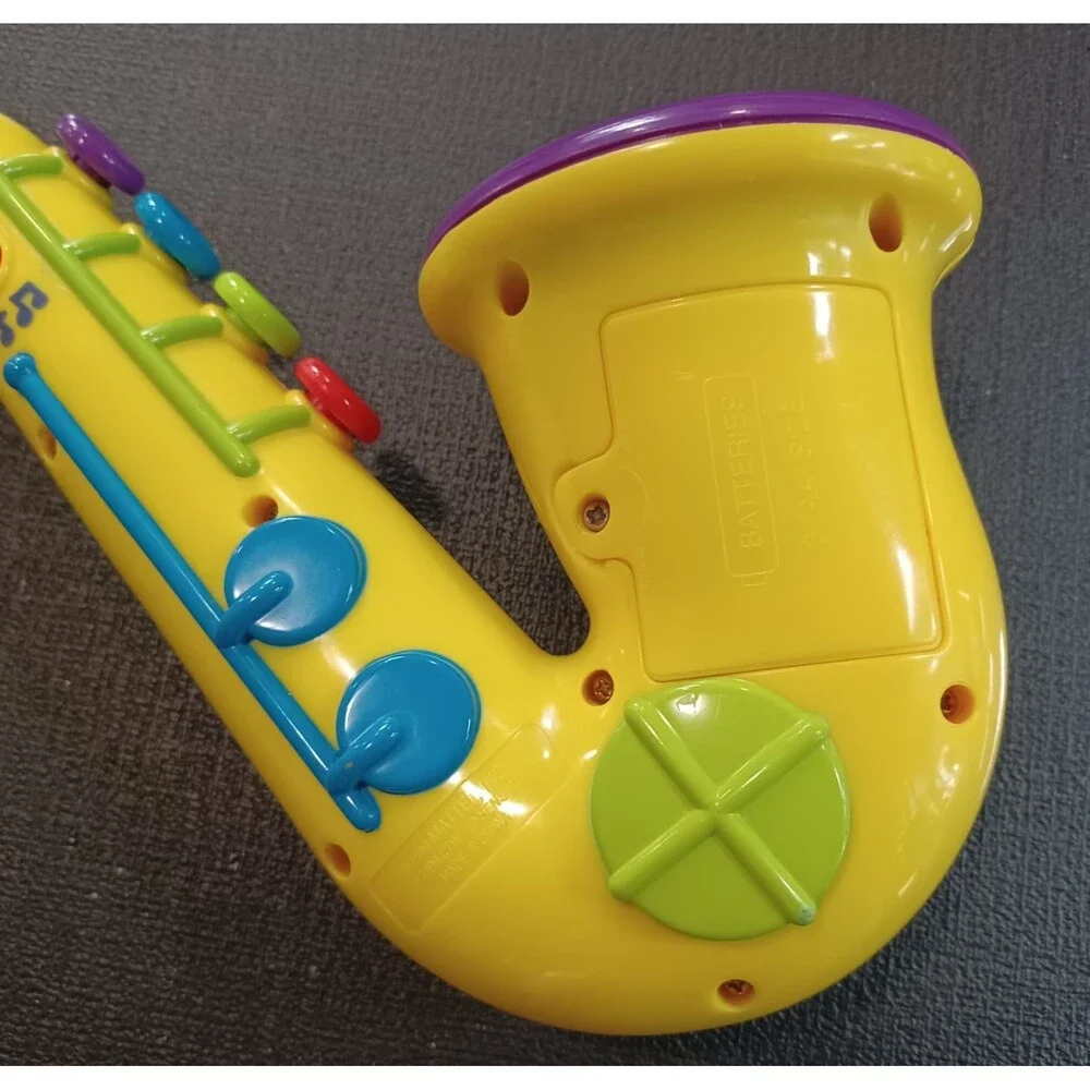 MATTEL SESAME STREET MUSICAL SAXOPHONE INSTRUMENT W/LIGHTS VINTAGE 1999 WORKS